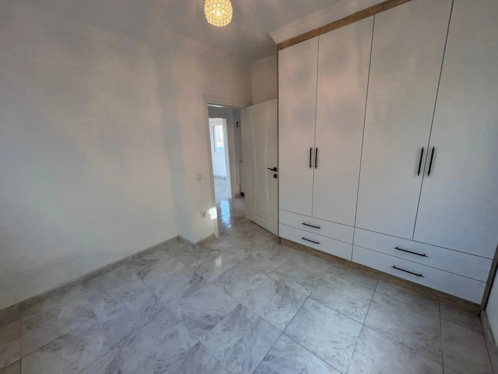 2-Bed-1-Bath-Apart-Gokbel141