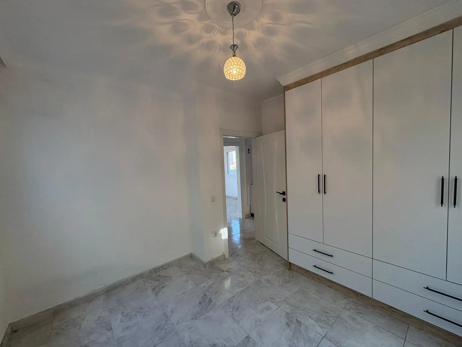2-Bed-1-Bath-Apart-Gokbel161