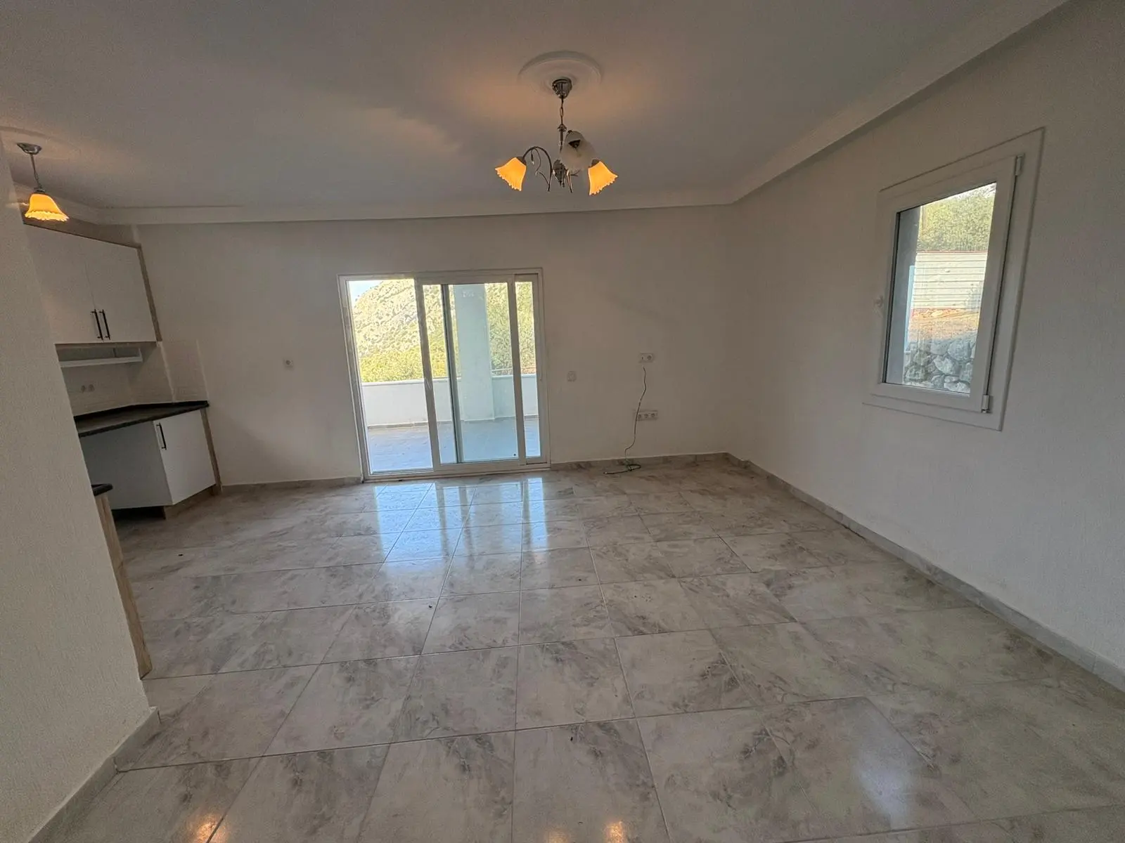 2-Bed-1-Bath-Apart-Gokbel241