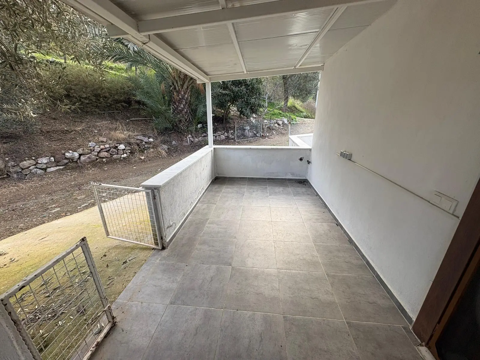2-Bed-1-Bath-Apart-Gokbel251