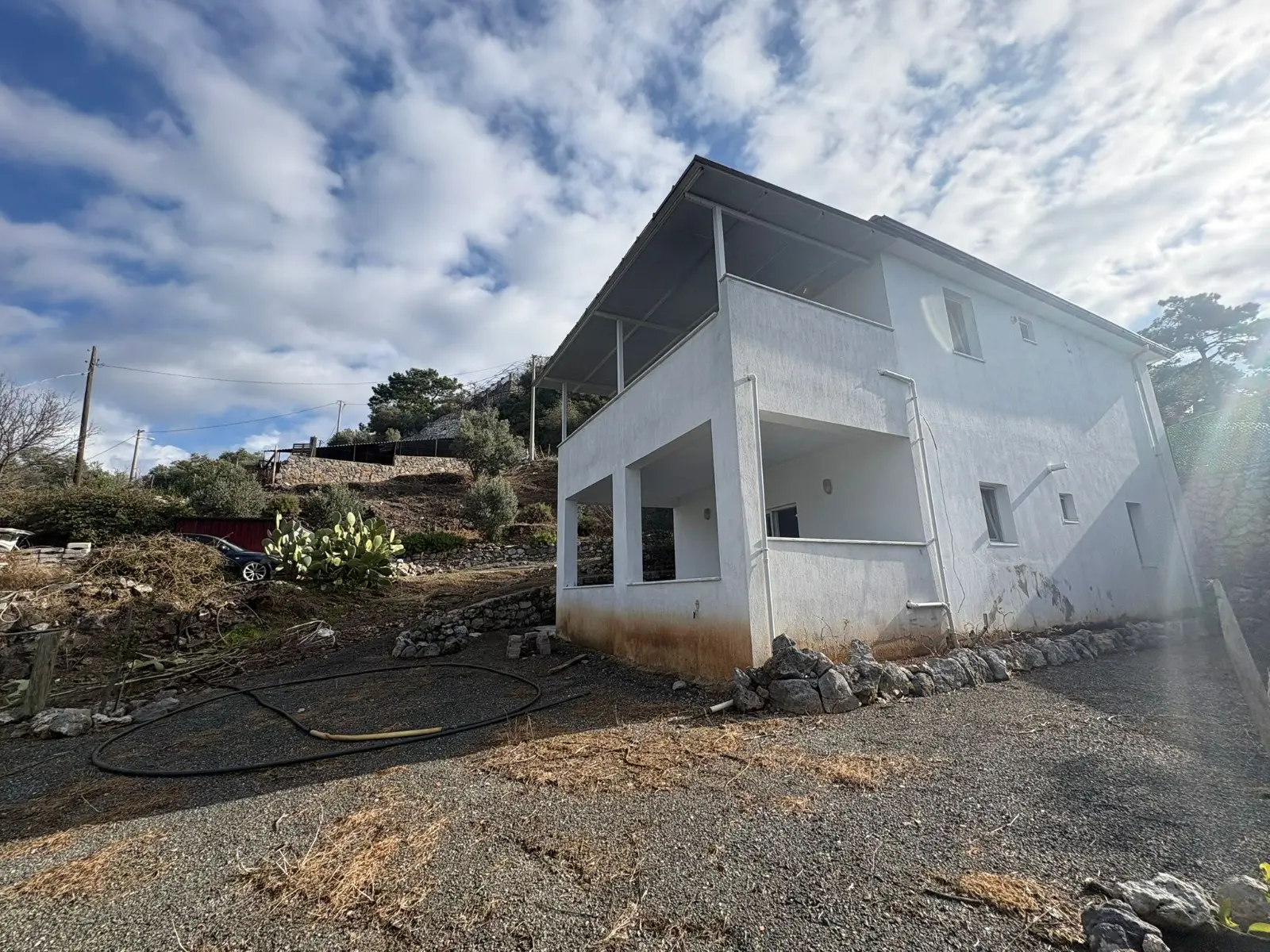2-Bed-1-Bath-Apart-Gokbel461