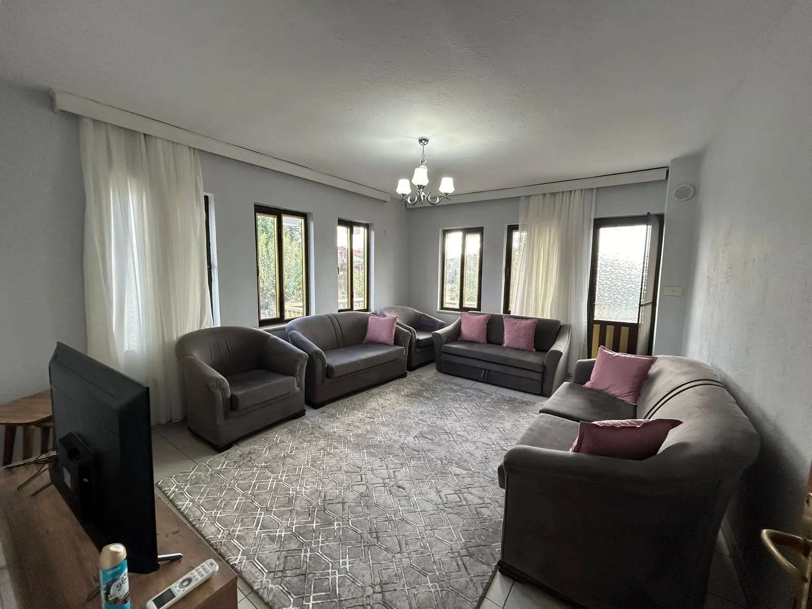 First-Floor-3-Bed-Apart-81