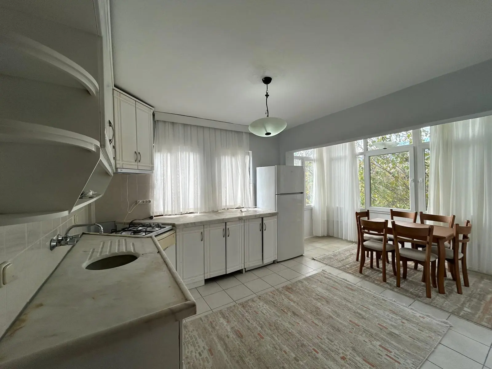 First-Floor-3-Bed-Apart-91